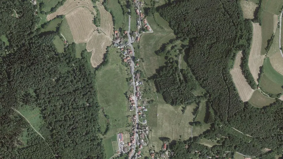 Luftbild von Ober-Hainbrunn